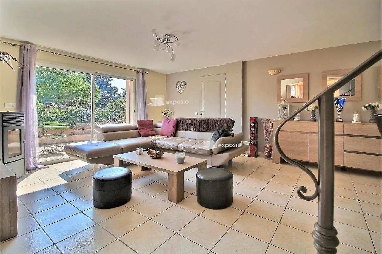Les Girardines Villa Manosque 0*,  France