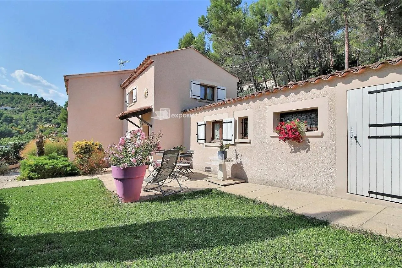 Les Girardines Villa Manosque 0*,  France