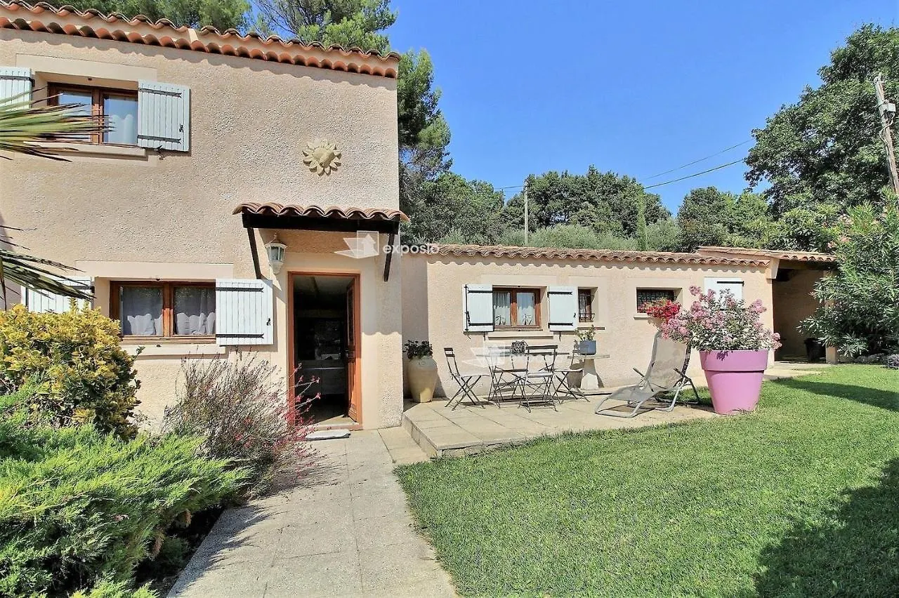 Les Girardines Villa Manosque France